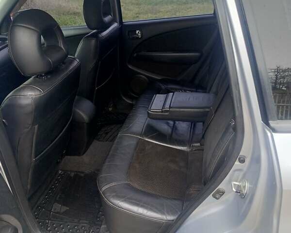 Сірий Міцубісі Аутлендер, об'ємом двигуна 2 л та пробігом 230 тис. км за 5200 $, фото 17 на Automoto.ua