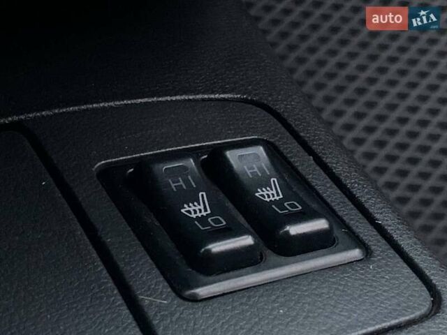 Серый Мицубиси Аутлендер, объемом двигателя 2.38 л и пробегом 266 тыс. км за 6399 $, фото 16 на Automoto.ua