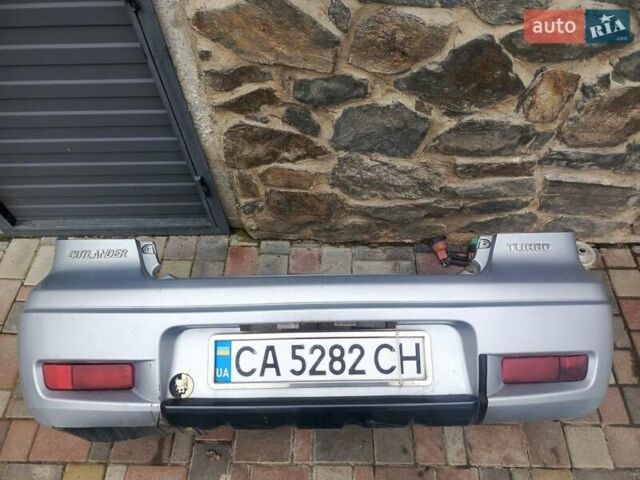 Сірий Міцубісі Аутлендер, об'ємом двигуна 2 л та пробігом 230 тис. км за 5200 $, фото 16 на Automoto.ua