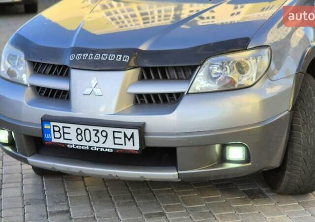 Сірий Міцубісі Аутлендер, об'ємом двигуна 2.4 л та пробігом 259 тис. км за 5999 $, фото 13 на Automoto.ua