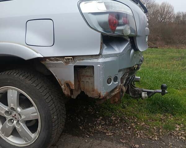 Сірий Міцубісі Аутлендер, об'ємом двигуна 2 л та пробігом 230 тис. км за 5200 $, фото 5 на Automoto.ua