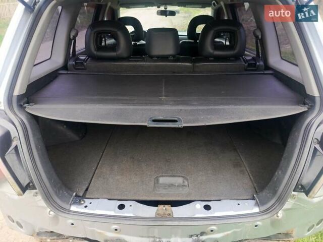 Сірий Міцубісі Аутлендер, об'ємом двигуна 2 л та пробігом 230 тис. км за 5200 $, фото 7 на Automoto.ua