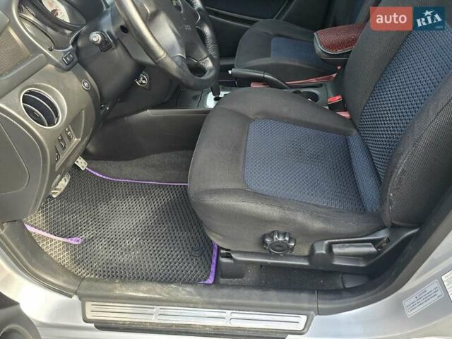 Серый Мицубиси Аутлендер, объемом двигателя 2.4 л и пробегом 243 тыс. км за 6999 $, фото 9 на Automoto.ua