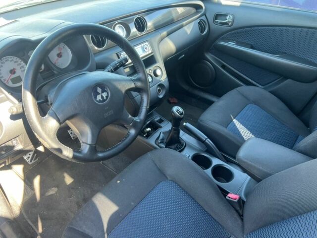 Серый Мицубиси Аутлендер, объемом двигателя 2.4 л и пробегом 220 тыс. км за 3369 $, фото 7 на Automoto.ua