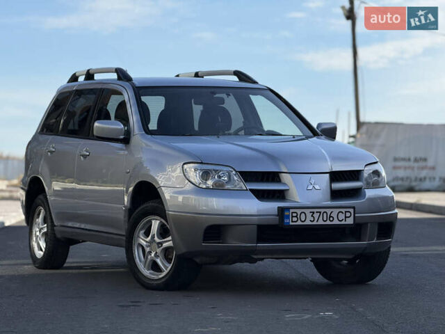 Сірий Міцубісі Аутлендер, об'ємом двигуна 2 л та пробігом 235 тис. км за 5200 $, фото 10 на Automoto.ua