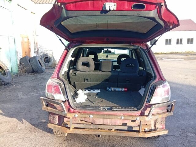 Сірий Міцубісі Аутлендер, об'ємом двигуна 2 л та пробігом 250 тис. км за 2800 $, фото 3 на Automoto.ua