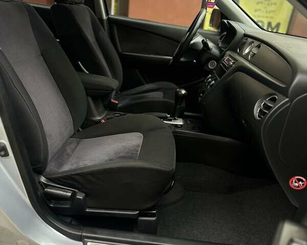 Сірий Міцубісі Аутлендер, об'ємом двигуна 2.4 л та пробігом 98 тис. км за 7199 $, фото 85 на Automoto.ua