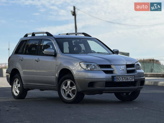 Сірий Міцубісі Аутлендер, об'ємом двигуна 2 л та пробігом 235 тис. км за 5200 $, фото 11 на Automoto.ua