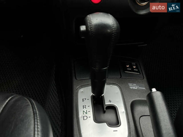 Серый Мицубиси Аутлендер, объемом двигателя 2.38 л и пробегом 204 тыс. км за 6990 $, фото 17 на Automoto.ua