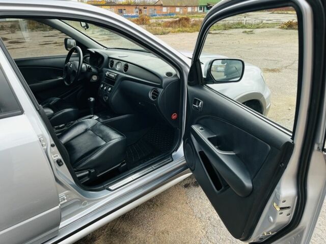 Серый Мицубиси Аутлендер, объемом двигателя 2.4 л и пробегом 264 тыс. км за 6300 $, фото 12 на Automoto.ua