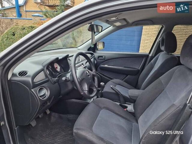 Серый Мицубиси Аутлендер, объемом двигателя 2 л и пробегом 240 тыс. км за 6300 $, фото 11 на Automoto.ua