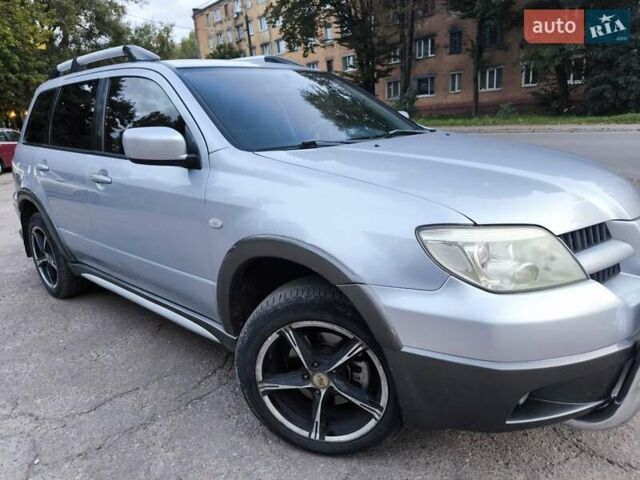 Мицубиси Аутлендер 2006 в Чернигове на Automoto.ua Серый Мицубиси Аутлендер, объемом двигателя 2.4 л и пробегом 147 тыс. км за 6900 $, фото 1 на Automoto.ua