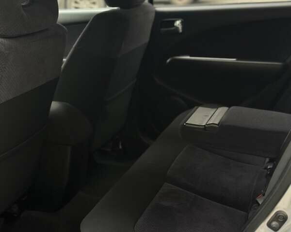 Сірий Міцубісі Аутлендер, об'ємом двигуна 2.4 л та пробігом 98 тис. км за 7199 $, фото 71 на Automoto.ua