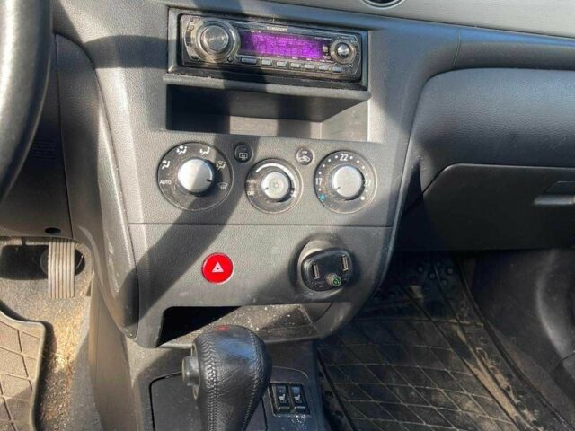 Серый Мицубиси Аутлендер, объемом двигателя 2.4 л и пробегом 127 тыс. км за 4400 $, фото 7 на Automoto.ua