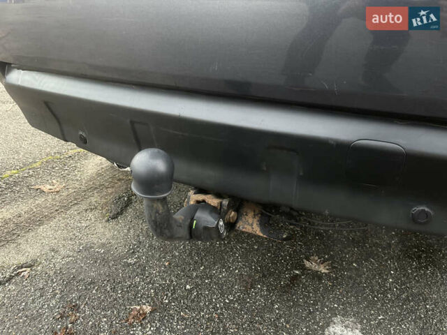 Серый Мицубиси Аутлендер, объемом двигателя 3 л и пробегом 157 тыс. км за 8500 $, фото 19 на Automoto.ua