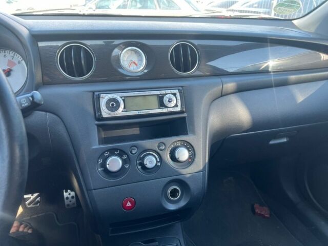 Серый Мицубиси Аутлендер, объемом двигателя 2.4 л и пробегом 220 тыс. км за 3369 $, фото 5 на Automoto.ua