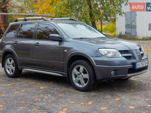 Міцубісі Аутлендер 2007 у Харкові на Automoto.ua Сірий Міцубісі Аутлендер, об'ємом двигуна 2.38 л та пробігом 283 тис. км за 6000 $, фото 3 на Automoto.ua