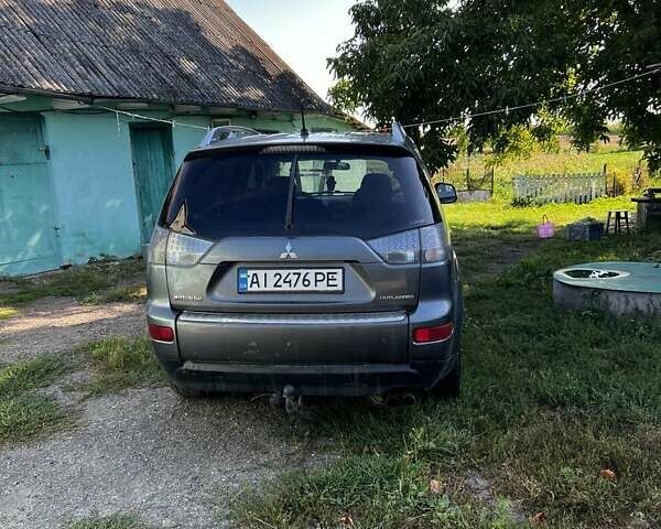 Міцубісі Аутлендер 2007 у Сквира на Automoto.ua Сірий Міцубісі Аутлендер, об'ємом двигуна 2 л та пробігом 286 тис. км за 7200 $, фото 4 на Automoto.ua