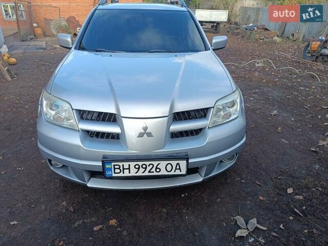 Міцубісі Аутлендер 2007 у Зенькове на Automoto.ua Сірий Міцубісі Аутлендер, об'ємом двигуна 2.4 л та пробігом 235 тис. км за 5900 $, фото 11 на Automoto.ua