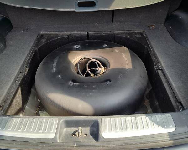 Серый Мицубиси Аутлендер, объемом двигателя 2.4 л и пробегом 23 тыс. км за 8300 $, фото 2 на Automoto.ua