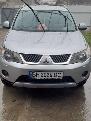 Сірий Міцубісі Аутлендер, об'ємом двигуна 1.97 л та пробігом 197 тис. км за 8999 $, фото 7 на Automoto.ua