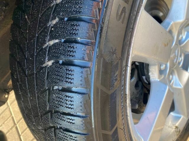 Сірий Міцубісі Аутлендер, об'ємом двигуна 2 л та пробігом 410 тис. км за 4600 $, фото 10 на Automoto.ua