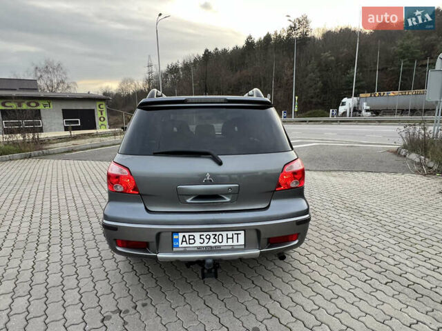 Сірий Міцубісі Аутлендер, об'ємом двигуна 2 л та пробігом 192 тис. км за 6400 $, фото 7 на Automoto.ua