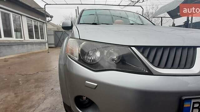 Сірий Міцубісі Аутлендер, об'ємом двигуна 1.97 л та пробігом 197 тис. км за 8999 $, фото 6 на Automoto.ua