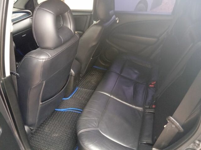 Сірий Міцубісі Аутлендер, об'ємом двигуна 0 л та пробігом 210 тис. км за 5650 $, фото 7 на Automoto.ua