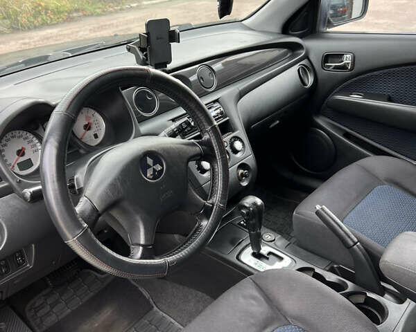 Мицубиси Аутлендер 2007 в Киеве на Automoto.ua Серый Мицубиси Аутлендер, объемом двигателя 2.4 л и пробегом 291 тыс. км за 6500 $, фото 27 на Automoto.ua