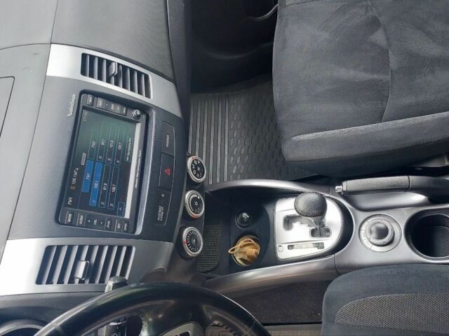 Серый Мицубиси Аутлендер, объемом двигателя 0.24 л и пробегом 160 тыс. км за 10600 $, фото 11 на Automoto.ua