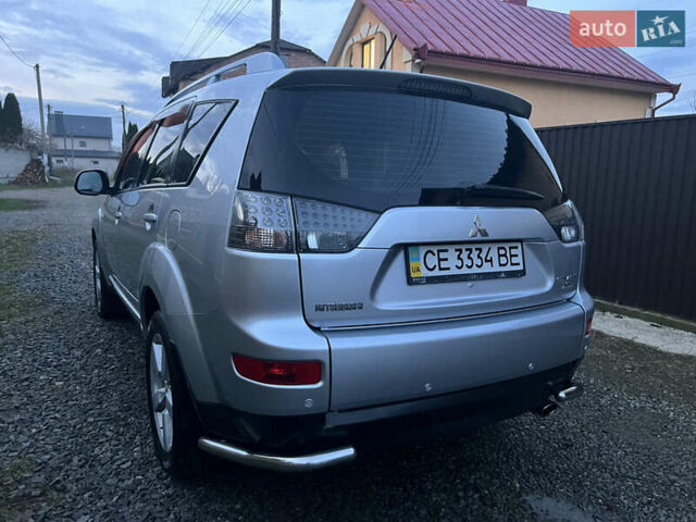 Серый Мицубиси Аутлендер, объемом двигателя 2.4 л и пробегом 236 тыс. км за 7600 $, фото 10 на Automoto.ua