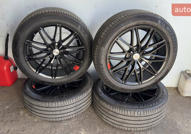 Серый Мицубиси Аутлендер, объемом двигателя 1.97 л и пробегом 260 тыс. км за 10900 $, фото 9 на Automoto.ua