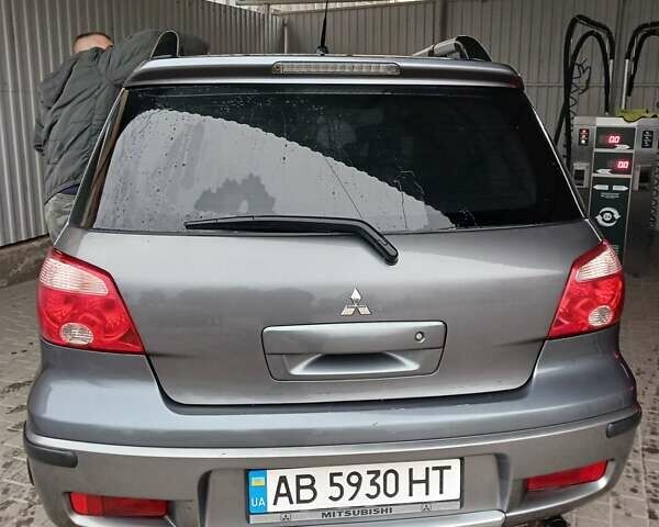Сірий Міцубісі Аутлендер, об'ємом двигуна 2 л та пробігом 191 тис. км за 6500 $, фото 13 на Automoto.ua