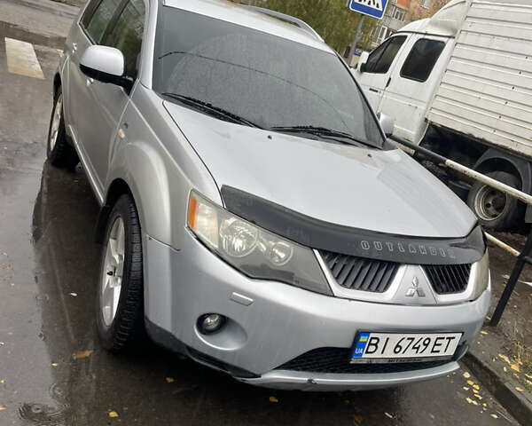 Міцубісі Аутлендер 2007 у Полтаві на Automoto.ua Сірий Міцубісі Аутлендер, об'ємом двигуна 3 л та пробігом 319 тис. км за 6900 $, фото 1 на Automoto.ua