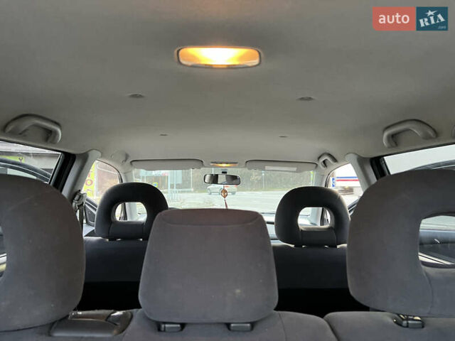 Сірий Міцубісі Аутлендер, об'ємом двигуна 2 л та пробігом 192 тис. км за 6400 $, фото 36 на Automoto.ua