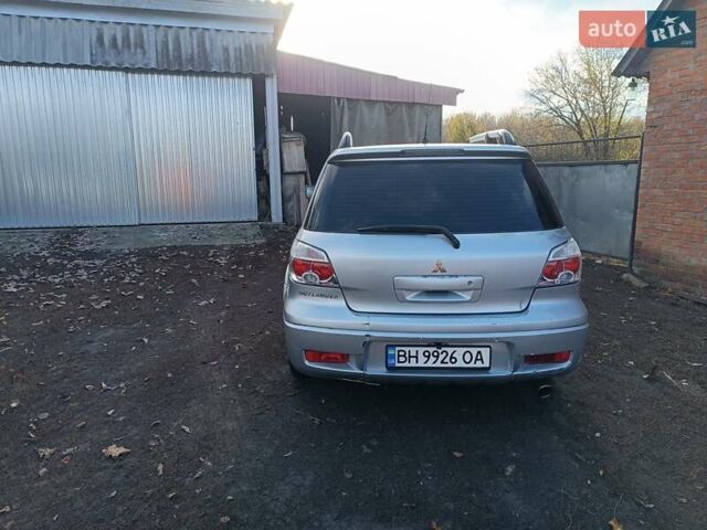 Міцубісі Аутлендер 2007 у Зенькове на Automoto.ua Сірий Міцубісі Аутлендер, об'ємом двигуна 2.4 л та пробігом 235 тис. км за 5900 $, фото 9 на Automoto.ua