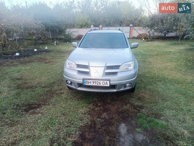Міцубісі Аутлендер 2007 у Зенькове на Automoto.ua Сірий Міцубісі Аутлендер, об'ємом двигуна 2.4 л та пробігом 235 тис. км за 5900 $, фото 10 на Automoto.ua