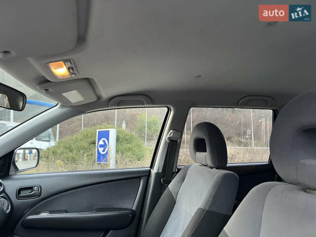 Сірий Міцубісі Аутлендер, об'ємом двигуна 2 л та пробігом 192 тис. км за 6400 $, фото 44 на Automoto.ua