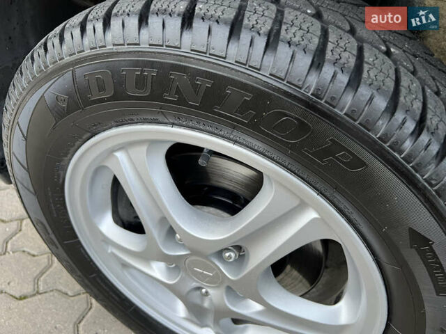 Сірий Міцубісі Аутлендер, об'ємом двигуна 2 л та пробігом 192 тис. км за 6400 $, фото 48 на Automoto.ua