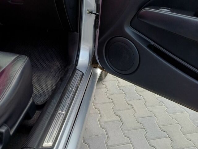 Серый Мицубиси Аутлендер, объемом двигателя 2.4 л и пробегом 243 тыс. км за 6200 $, фото 12 на Automoto.ua