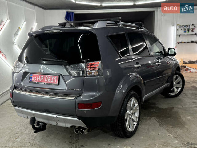 Сірий Міцубісі Аутлендер, об'ємом двигуна 2 л та пробігом 235 тис. км за 8950 $, фото 7 на Automoto.ua