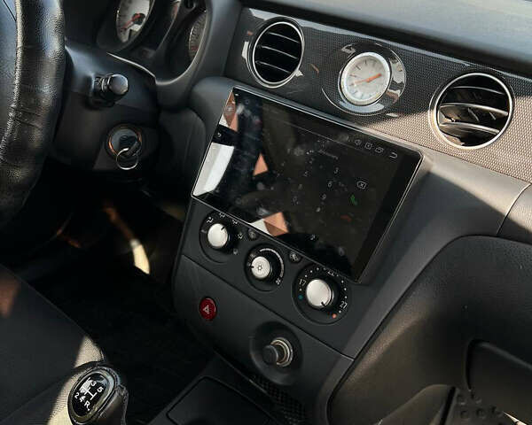 Сірий Міцубісі Аутлендер, об'ємом двигуна 2 л та пробігом 214 тис. км за 6900 $, фото 9 на Automoto.ua