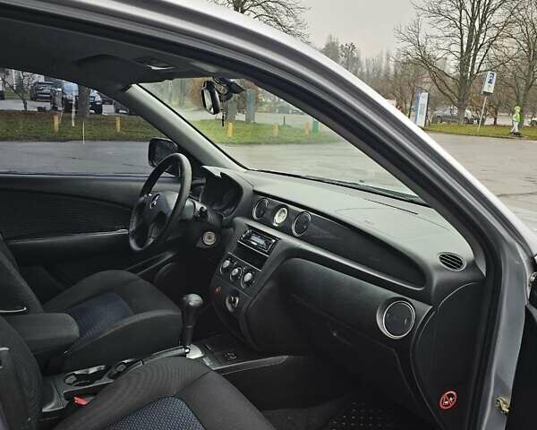 Сірий Міцубісі Аутлендер, об'ємом двигуна 2.38 л та пробігом 230 тис. км за 5400 $, фото 20 на Automoto.ua