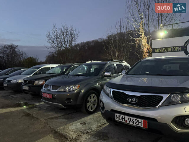 Сірий Міцубісі Аутлендер, об'ємом двигуна 2 л та пробігом 235 тис. км за 8950 $, фото 78 на Automoto.ua