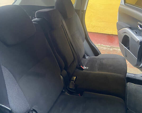 Серый Мицубиси Аутлендер, объемом двигателя 1.97 л и пробегом 229 тыс. км за 8500 $, фото 13 на Automoto.ua