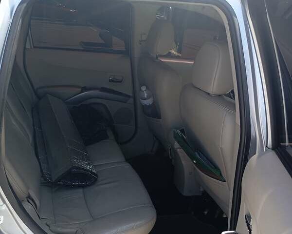 Сірий Міцубісі Аутлендер, об'ємом двигуна 2.4 л та пробігом 220 тис. км за 10200 $, фото 7 на Automoto.ua