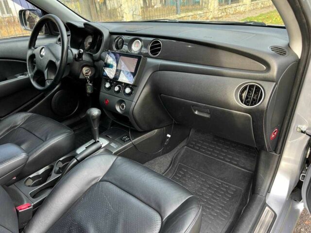 Серый Мицубиси Аутлендер, объемом двигателя 2.4 л и пробегом 170 тыс. км за 6900 $, фото 17 на Automoto.ua