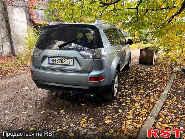 Міцубісі Аутлендер 2008 у Одесі на Automoto.ua Сірий Міцубісі Аутлендер, об'ємом двигуна 2.2 л та пробігом 584 тис. км за 8100 $, фото 4 на Automoto.ua