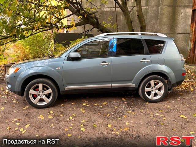 Міцубісі Аутлендер 2008 у Одесі на Automoto.ua Сірий Міцубісі Аутлендер, об'ємом двигуна 2.2 л та пробігом 584 тис. км за 8100 $, фото 1 на Automoto.ua